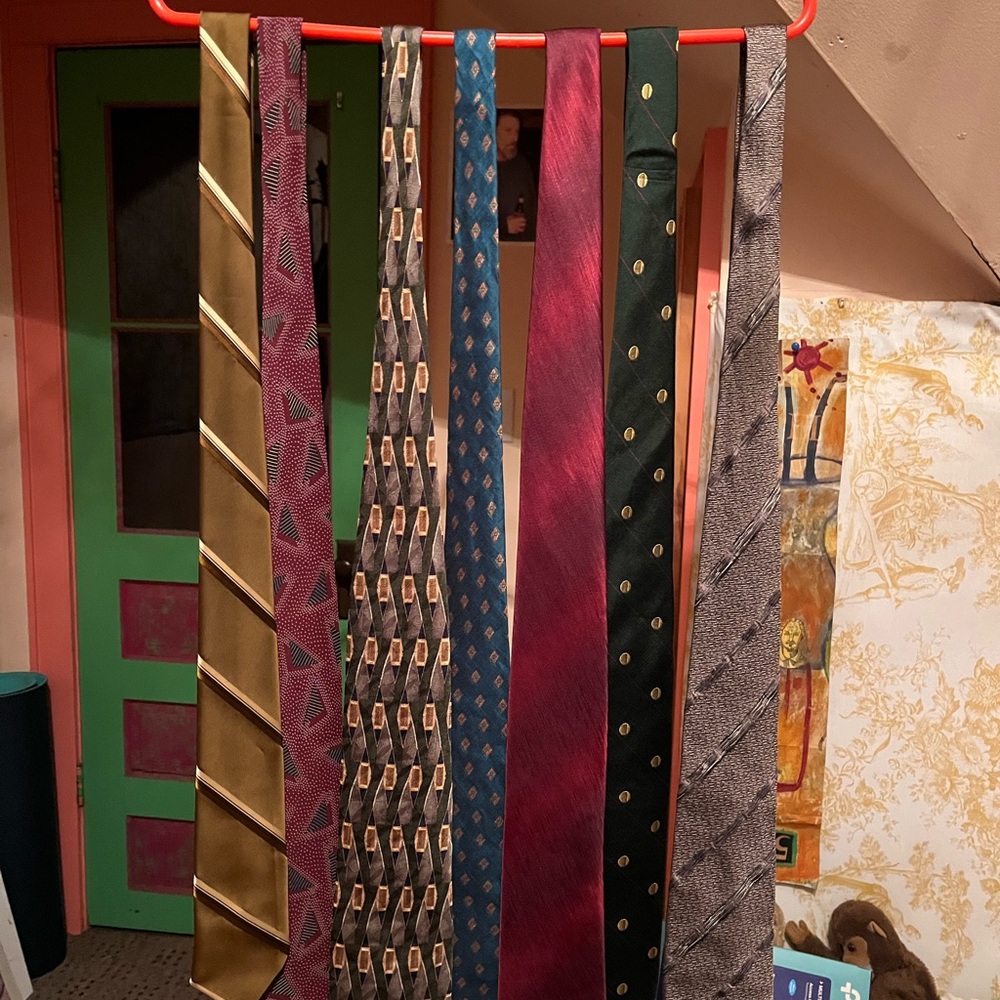 Elegant Multicolor Men's Tie Set
